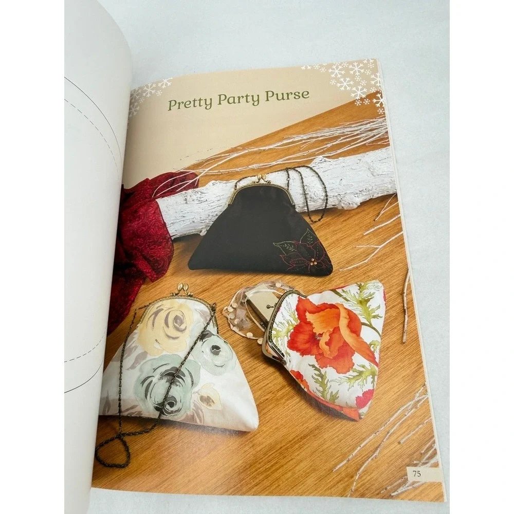 Quilt Book Martingale Celebrate Christmas 22 Festive Projects Patterns Holiday